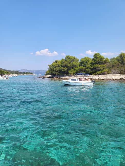 Magnific blue lagoon,speed boat towels included - Krknjaši Blue Lagoon: emerald water and an 80-minute water break