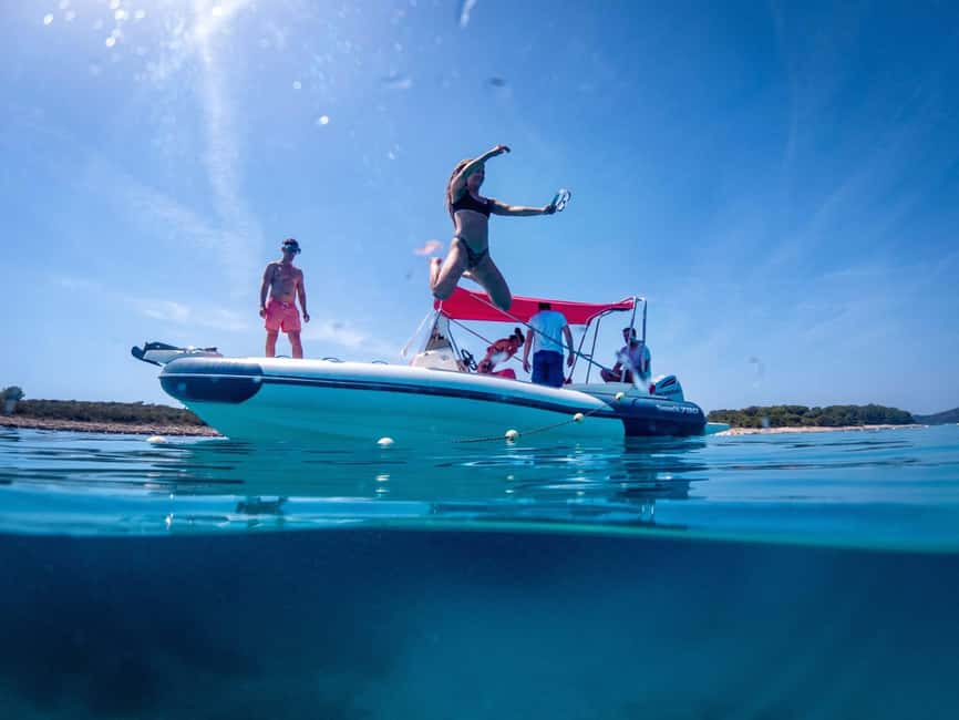 Magnific blue lagoon,speed boat towels included - Meeting at sv. Frane and getting settled fast