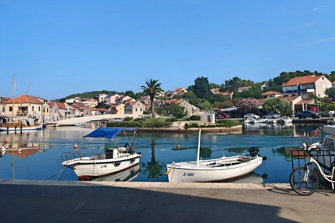 Makarska: 3-Island Golden Horn and Blue Lagoon Speedboat Tour - The Crew and Boat Ride: Where the “Day at Sea” Really Comes Alive