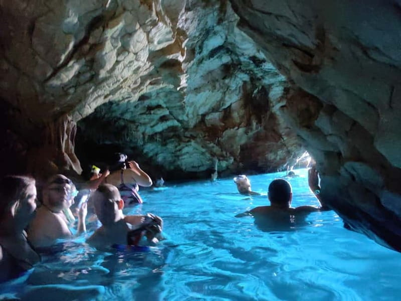 Makarska: 3-island Speedboat Cave & Blue Lagoon Tour - Speedboat pace: how the 5 hours really feels