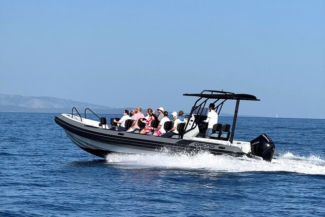 Makarska: 3-Island Speedboat Tour with Cave and Blue Lagoon - Onboard care: safety gear, snorkeling support, and the ladder issue