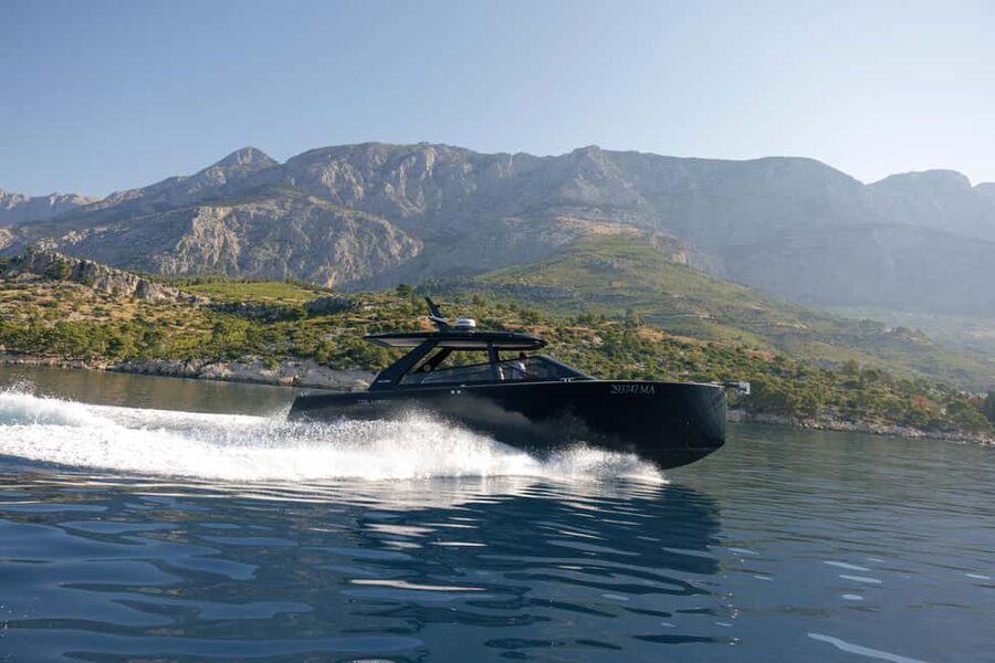 Makarska: 4 Island Luxory Speedboat Tour with Town Hvar - From Palladium Stand to the Colnago 38 Open Boat