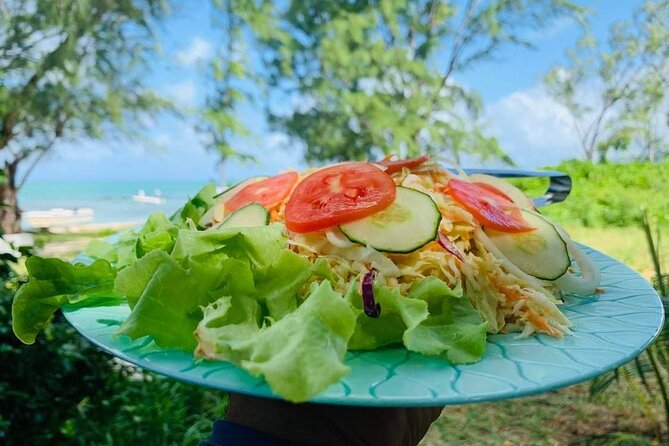 Mauritius : Ile Aux Cerfs 3 islands Speed Boat Trip with BBQ - Trou d’Eau Douce launch: what your morning is really like
