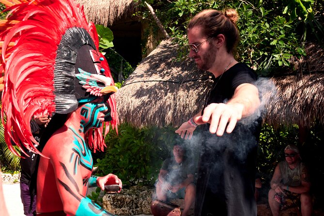 Mayan Ritual + Speed Boat Tour + Snacks - A 3-Hour Program That Packs Cancún’s Best Bits