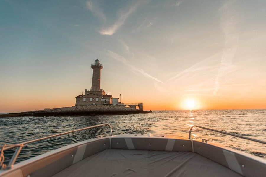 Medulin: Sunset on Speedboat with Lighthouse and Wine - Should You Book This Medulin Sunset on Speedboat?