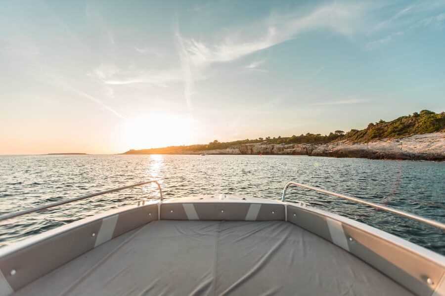 Medulin: Sunset on Speedboat with Lighthouse and Wine - Price and Value: Is $64 Worth 90 Minutes at Sea?