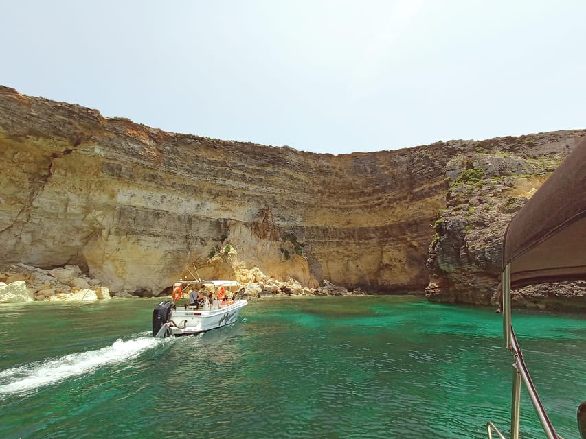 Mellieha: 3:00pm Speedboat round Comino Caves 2h Blue Lagoon - Key highlights worth your attention