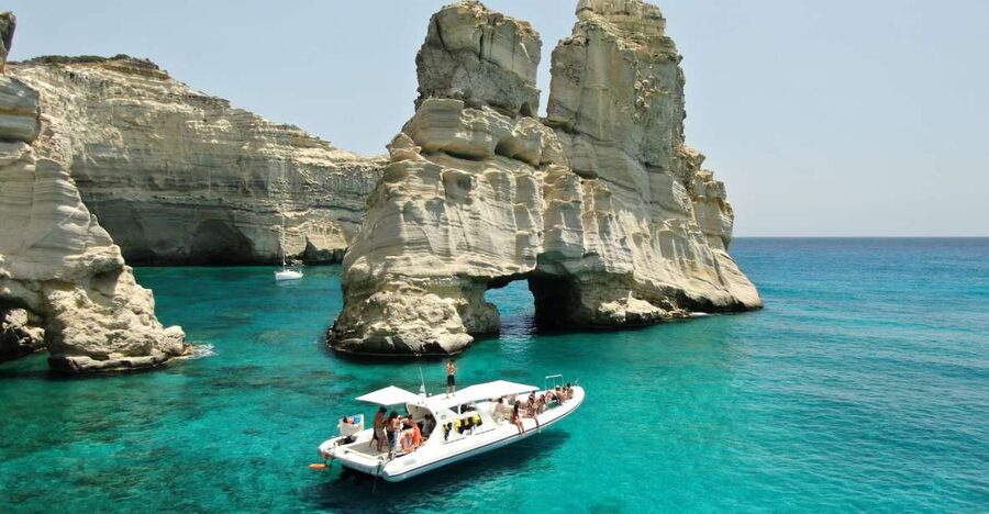 Milos: Half-Day Speedboat Cruise to Klefiko with Snorkeling - Why This 5-Hour Milos Cruise Feels Longer Than It Is