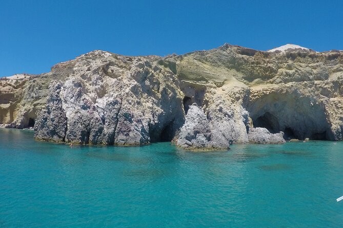 Milos: Half-Day Speedboat Cruise to Kleftiko with snorkeling tour - The guided snorkeling window in a hard-to-reach west-coast bay