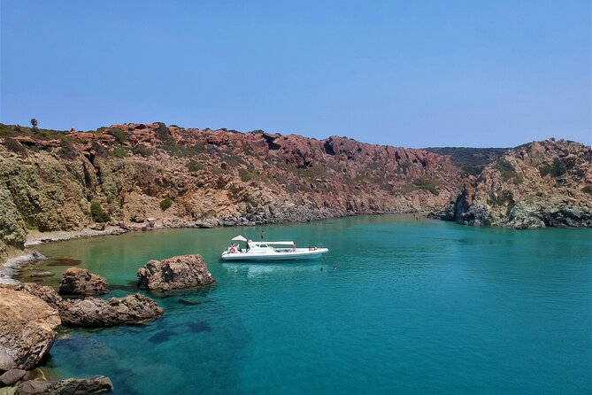 Milos: Half-Day Speedboat Cruise to Kleftiko with snorkeling tour - Meeting at Adamantas and the boat-day rhythm you’ll notice