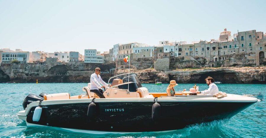 Monopoli: Private Sightseeing Speedboat Tour with Champagne - Monopoli and Polignano a Mare: why the sea view is the whole point