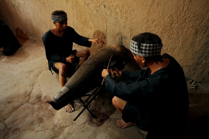 Morning CuChi Tunnels-Tapioca-Secret Traps Luxury Speedboat 2Ways - The Saigon River Ride: Heat Relief and Real Scenery