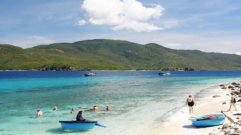 Nha Trang: 3-Island Tour with Lunch and Speedboat Ride - What This Nha Trang 3-Island Speedboat Tour Is Like