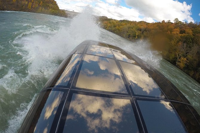 Niagara CANADA, Domed (Dry) Jet Boat Tour - A Domed Dry Jet Boat That Still Feels Like Whitewater