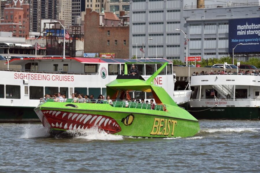 NYC: Circle Line "The Beast" Midtown/Downtown Speedboat Ride - Who should book The Beast, and who should skip it