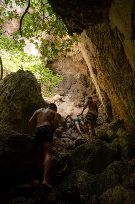 Palaiokastritsa: Coastline and Blue Caves Speedboat Tour - Price and value: is $88 a fair deal?