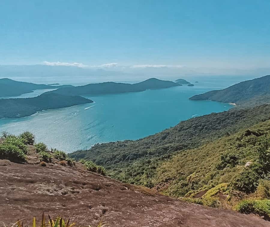 Paraty: A Private Speedboat Experience in Mamangua - Meet Thiago: The Captain Who Turns Stops Into Stories