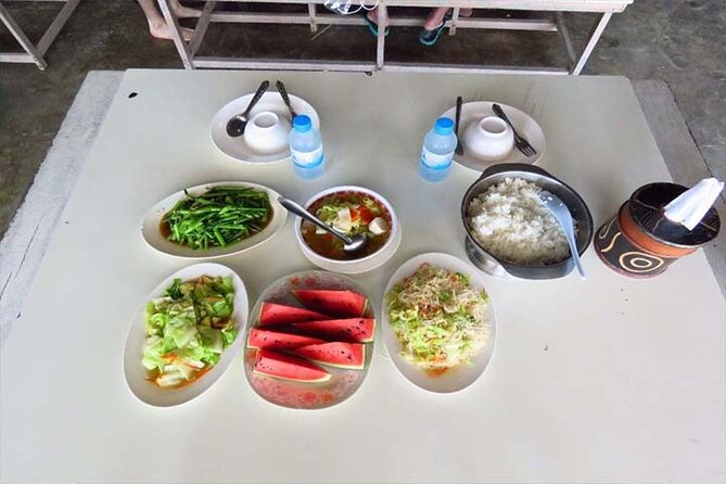 Pattaya: Coral Island-Trip with Lunch and activities your choice by Speed Boat - The Island Day at Koh Larn: Swimming, Shade, and How to Use Your Time