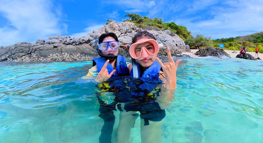 Pattaya: Private Speedboat Nemo Island with Snorkel & BBQ - Fishing to BBQ: Catch-of-the-Day on Beach Chairs