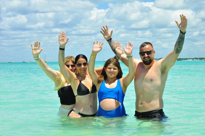 Perfect Day at Saona Island by Speedboat - Completely Private - The speedboat ride and the natural pool swim stop