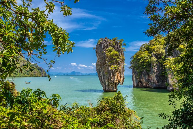 Phang Nga Bay Day Trip from Phuket by Speedboat - Koh Panyee lunch on stilts: eating in a living village