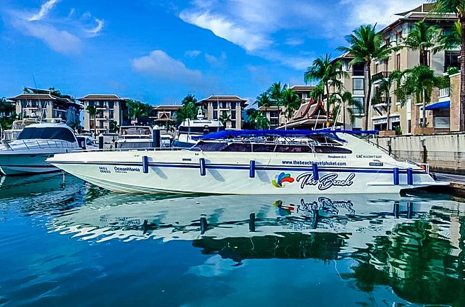 Phi Phi 6: Amazing trip by speedboat, start at Sunrise - Guides and on-the-day organization that feel hands-on