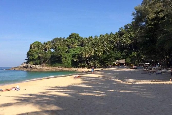 Phi Phi Early Bird Premium Tour by Speed Boat with Lunch - Group size, staff, and logistics that reduce stress