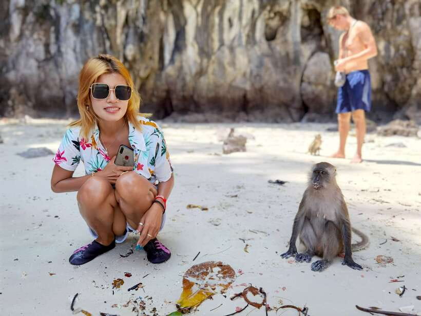 Phi Phi: Half-Day Speedboat Tour with Maya Bay & Snorkel - Speedboat Phi Phi: why this tour works better than a slow day