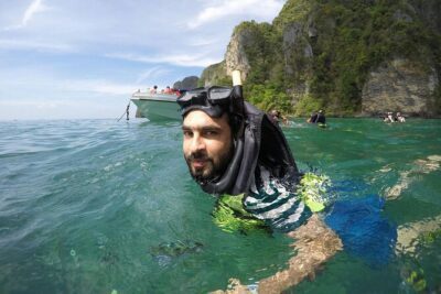 Phi Phi & Khai Islands Speedboat Tour from Phuket with Snorkeling - Phi Phi Leh and Maya Bay: the iconic start