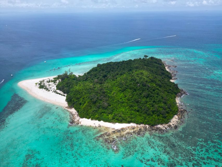 Phi Phi: Morning Speedboat Tour to Maya Bay with Snorkel - Maya Bay: your one-hour window with better light