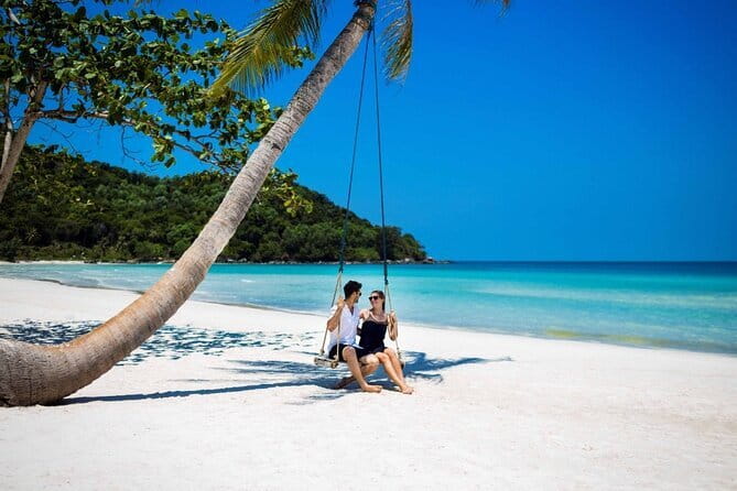 Phu Quoc: Snorkeling and Island Hopping By Speedboat with Lunch - Guides, Gear, and On-Boat Comforts: Why People Rate This So High