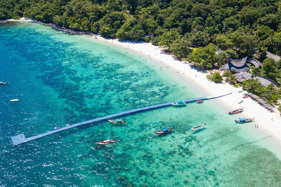 Phuket: Banana Beach Speedboat Island Experience with Lunch - Who should book this Banana Beach speedboat trip