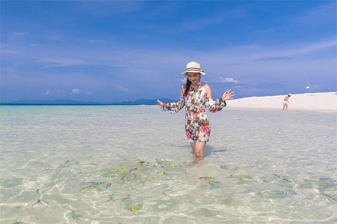 PHUKET Half Day Trip 3 Khai Island+Snorkeling by Speed Boat - Group size, safety, and what the guide adds (including Aom)