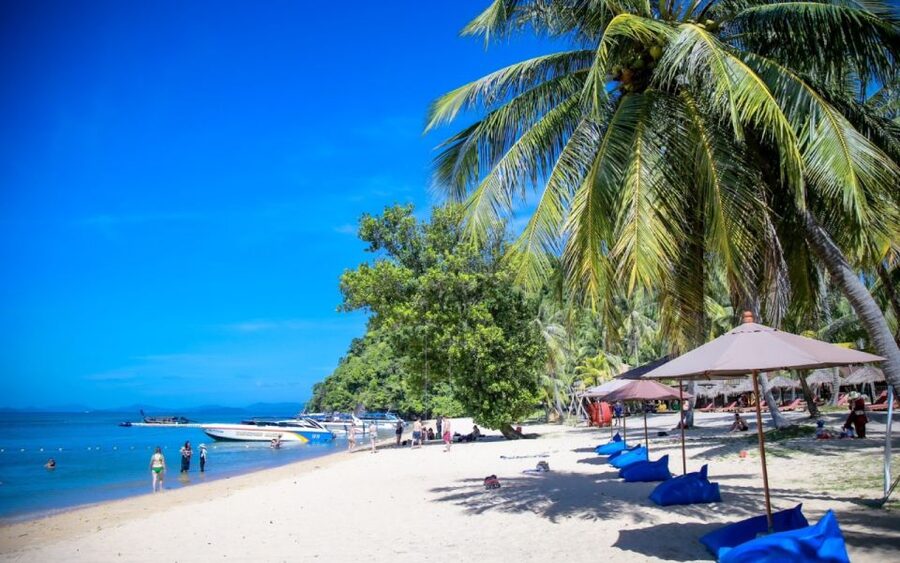 Phuket: James Bond and Laem Haad Beach by Speedboat - Leam Haad on Yao Noi and Private Palm Beach on Yao Yai