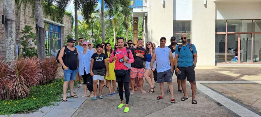 Phuket: James Bond Island by Speedboat w/ Canoeing & Lunch - James Bond Island: the movie fame and the walk-and-view reality