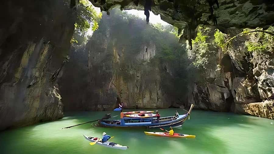 Phuket: James Bond Island Day Trip by Speed Boat with Lunch - Weather and safety: the stuff that changes your day