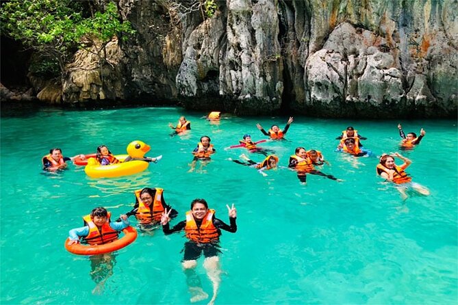 PHUKET-Phi Phi Island-Khai Island-Lunch by Sea Angel Speed Boat - Who this Phuket-to-Phi Phi cruise is for