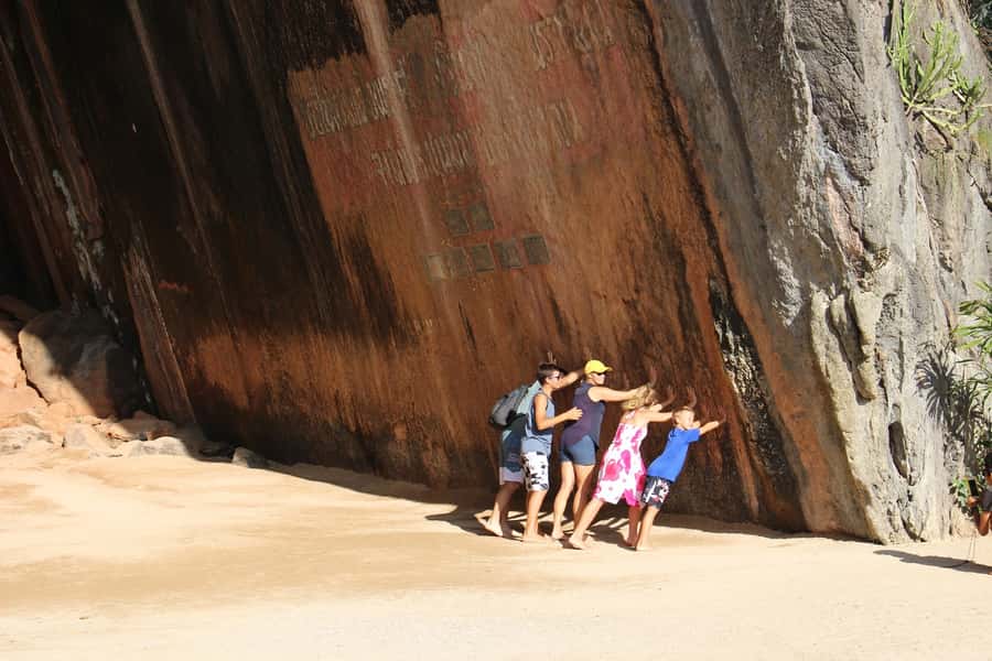 Phuket: Phi Phi & James Bond Island Combo Day Tour w/Lunch - Ko Panyi stilt village: a short cultural stop with a quick walk