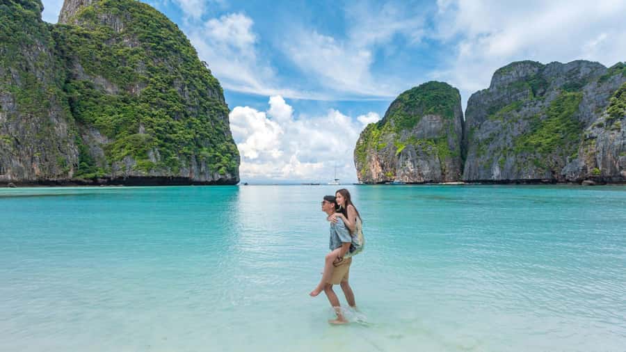 Phuket: Phi Phi Khai or Maiton Island by Speedboat/Catamaran - Who should book this Phuket Phi Phi boat day