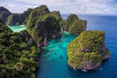 PHUKET: Phi Phi-Maya-Yao Yai-Khai Island by Speed Boat with Lunch - Yao Yai Island lunch: buffet, fruit, and a slower break