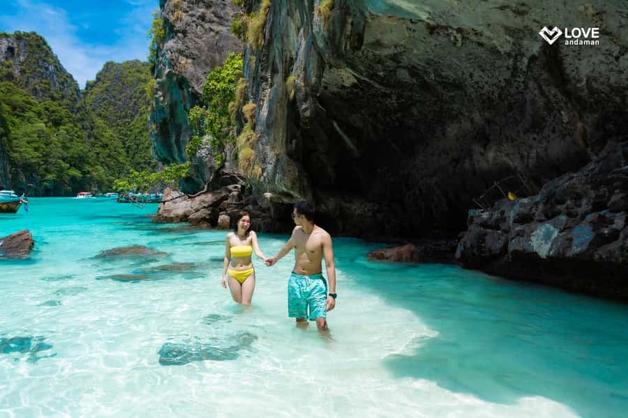 Phuket: Phi Phi Pileh Lagoon Bamboo Island by Speed Boat - Phuket to Phi Phi by speedboat: why the ride matters