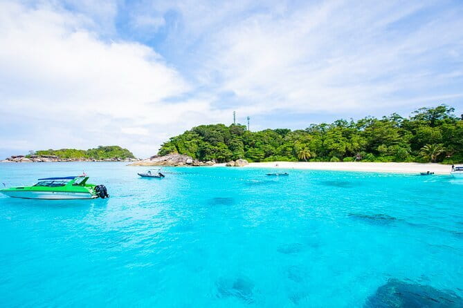 Phuket Private Speed Boat Tours - Maya Bay: the big postcard stop (and its time limit)