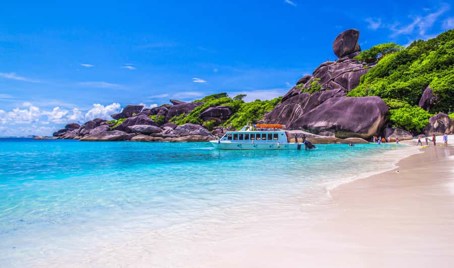 Phuket: Similan Island Day Trip by Speed Boat Catamaran - Boat Comfort, Group Size, and How Busy It Feels