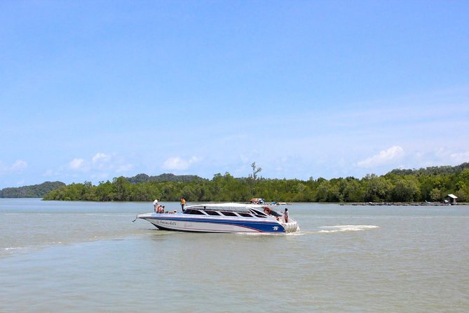 Phuket to Koh Lanta by Satun Pakbara Speed Boat - Koh Phi Phi stopover: why your schedule shifts a little