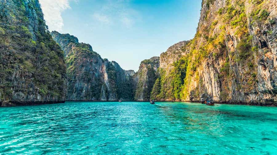 Phuket to Phi Phi Full-Day Luxury Speed Boat Charter - Khai Islands quick stop for sunrise light