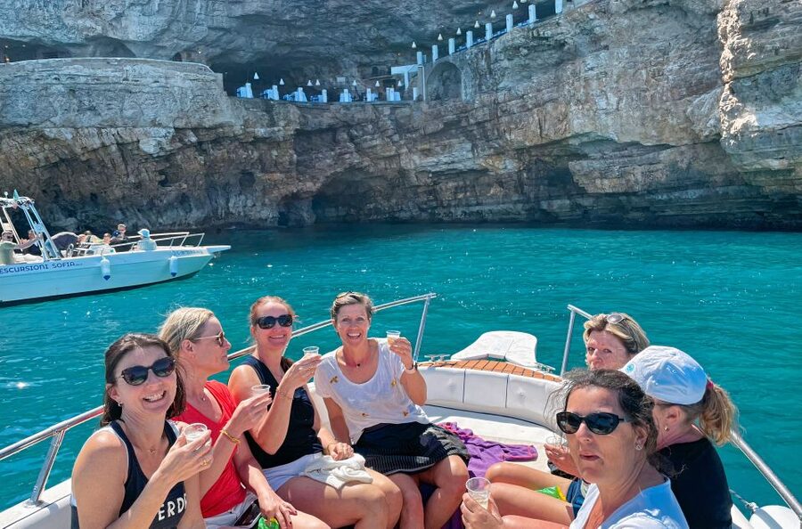 Polignano a Mare: Speedboat Cruise to Caves with Aperitif - Where You Meet at Cala Ponte Marina (and What the First Minutes Look Like)