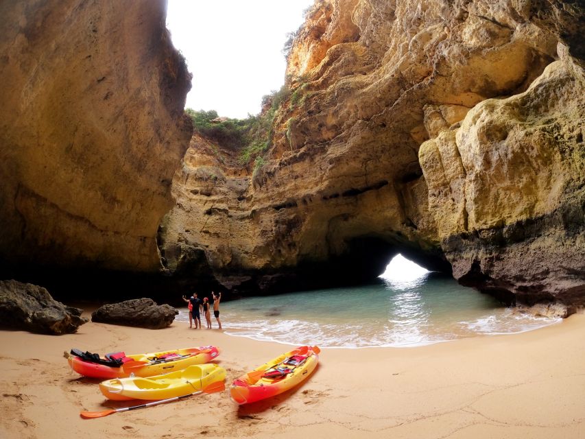 Portimão: Benagil Caves Speedboat and Kayak Guided Tour - The guide factor: Friendly, multi-language, and attentive