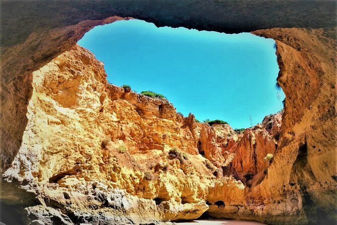 Portimão: Benagil Caves Speedboat Tour - Rough water, rain, and when caves might stay off-limits
