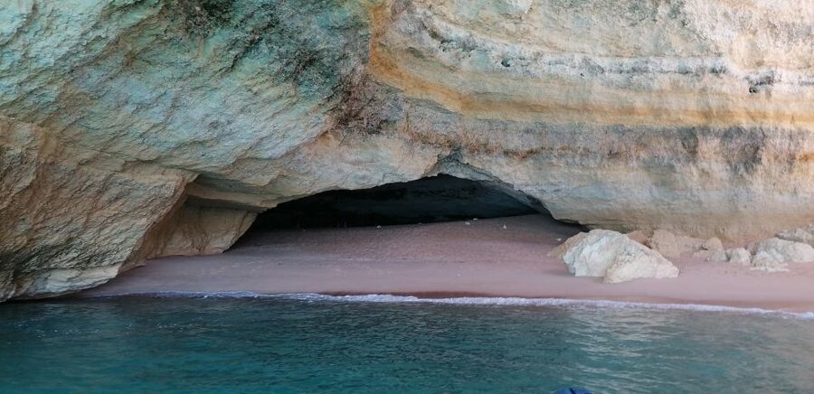 Portimão: Benagil Sea Caves Speedboat Adventure Tour - Key things to know before you go