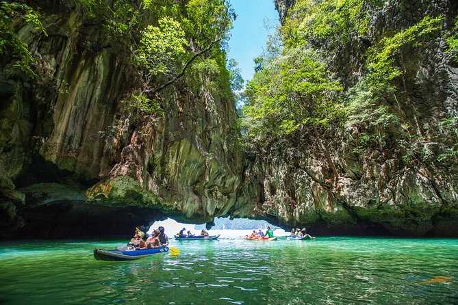 PREMIUM James Bond & Phang Nga bay & 2 Canoes - James Bond Island trekking time: the classic photo stop, timed right